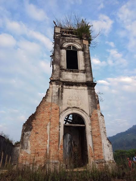 Sungai Lembu Village Arch