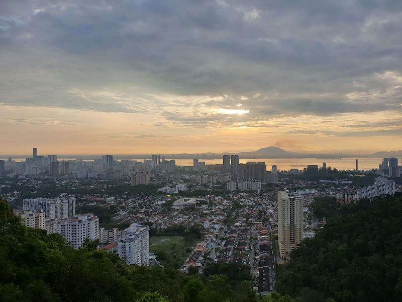 Bukit Hijau, Cangkat Tembaga Hiking Trail