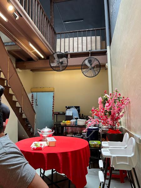 Chang Noi Restaurant 3