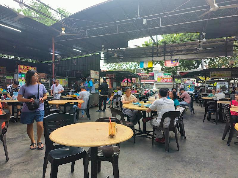 Lye Lye Food Center