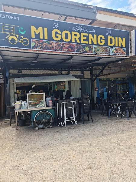 Din Mee 1st Branch 1