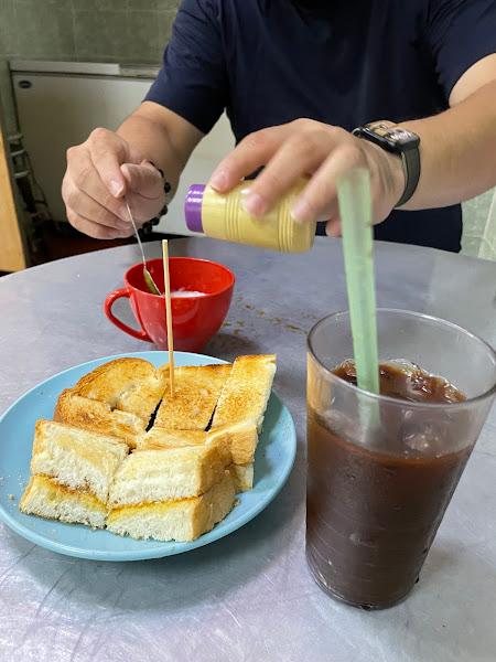 Kafe Evergreen Koay Teow Thng 永茂茶店 3