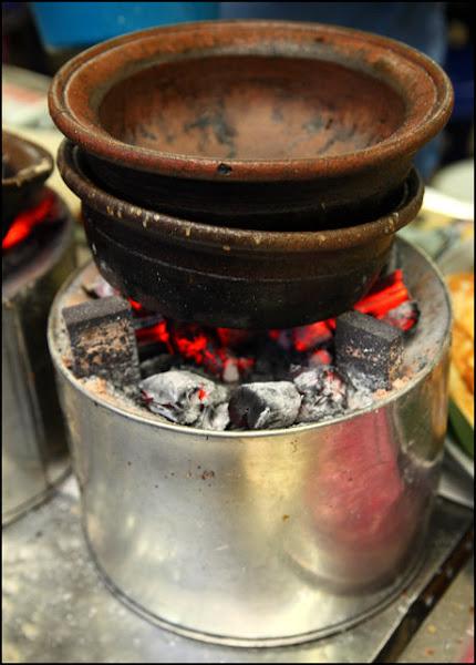Ravi's Claypot Apom Manis 2