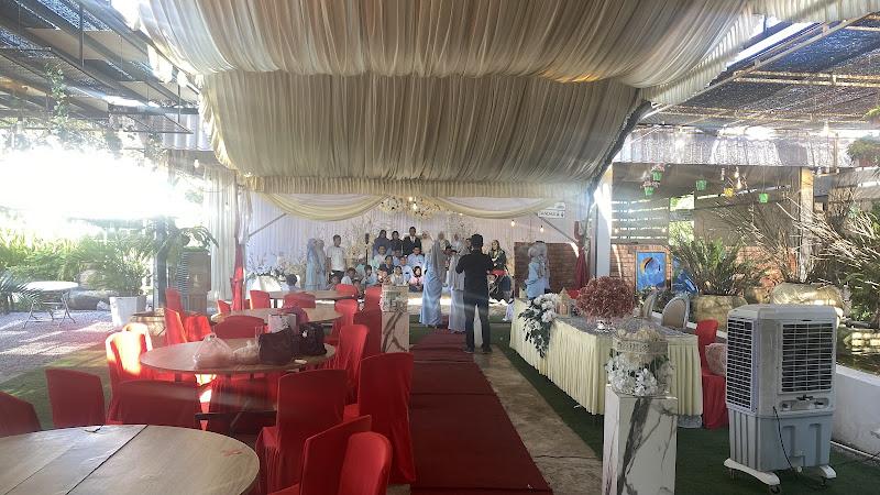 D'Sampan Seafood & Ikan Bakar Restaurant 1