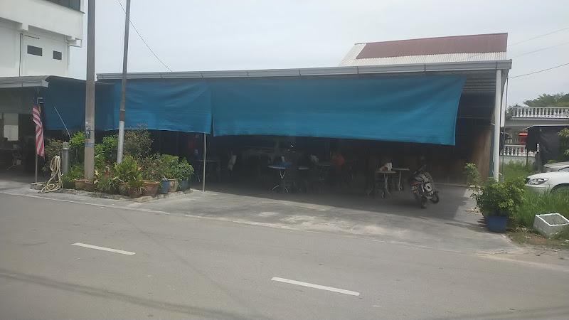 9933 Hokkien Mee & Koay Teow Soup 3
