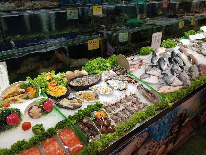 Bali Hai Seafood Market 2
