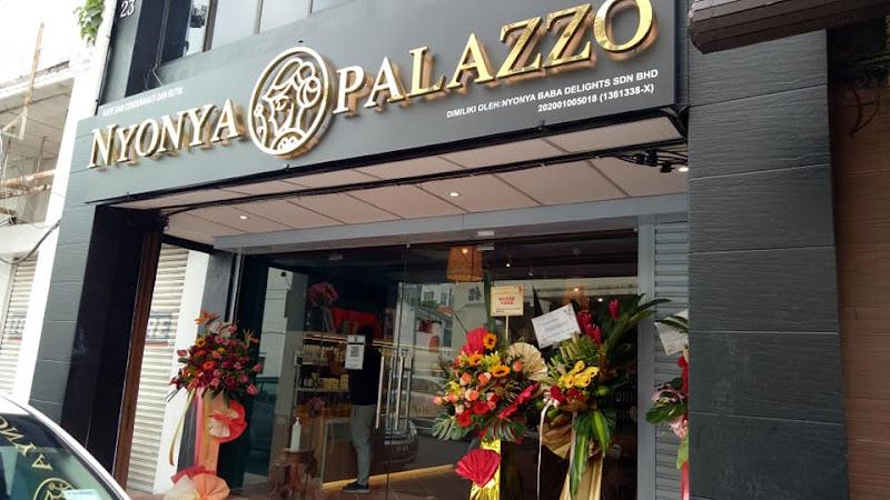 Nyonya Palazzo