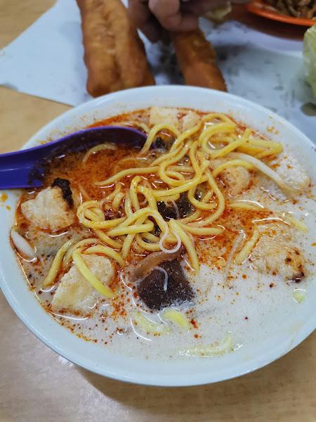 Chowrasta market white curry noodles 1
