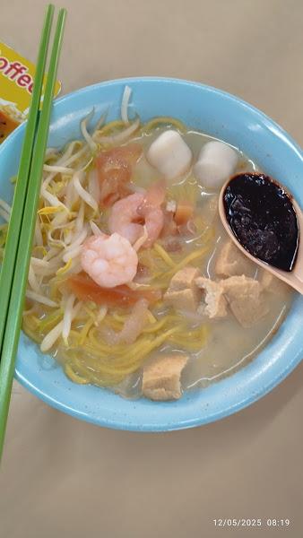 Chowrasta market white curry noodles 2