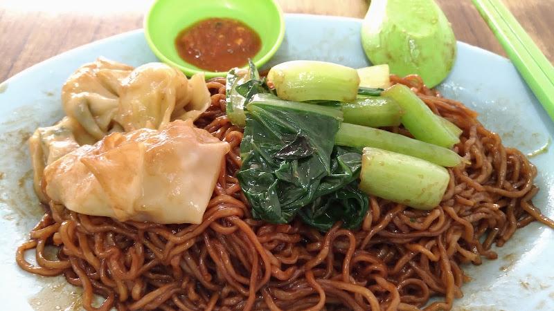 Hooi Vegetarian Wan Tan Mee Noodle 2