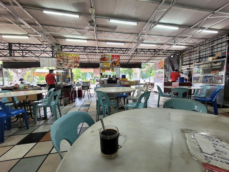 Awesome Char Koay Teow (齿留香炒粿条） 1