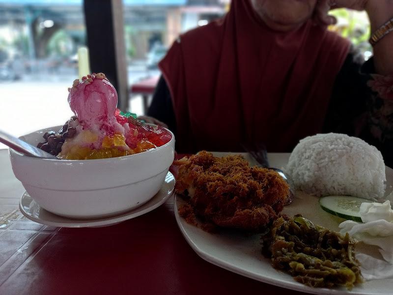 Zarie Laksa House 3