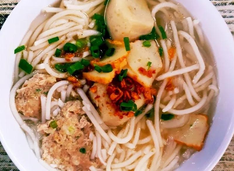 虎吞现煮干捞粿条汤 Hor Hun Koay Teow Soup / Dry 1