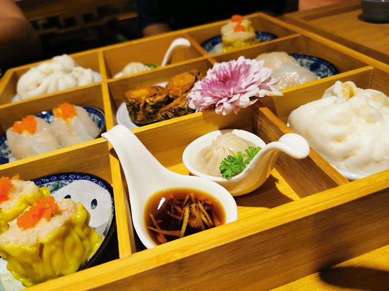 御膳庭 Imperial Smorgasbord