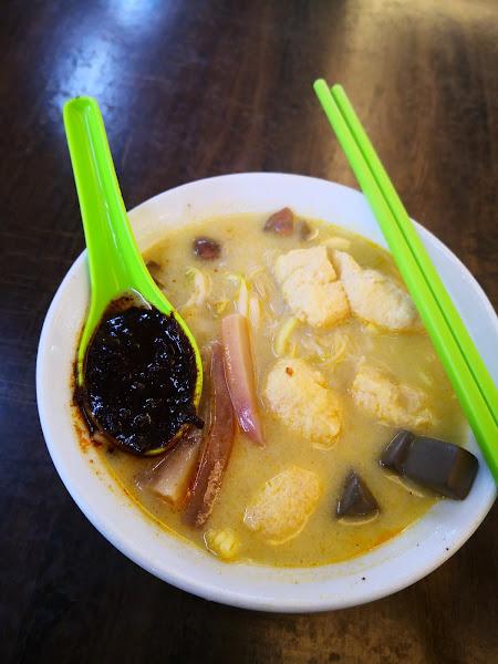 Famous Kuantan Road Curry Mee 1