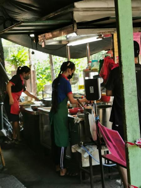 半路云吞面CHEE WAN TAN MEE 2