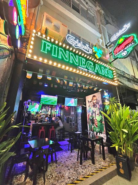 Finnegan's Irish Sports Bar & Restaurant - Penang